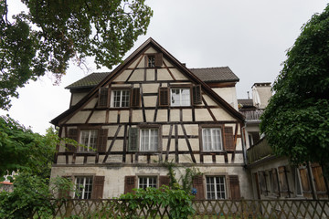Fototapeta na wymiar Historisches Fachwerkhaus in der Bregenzer Oberstadt