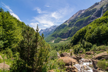 Sky, river and mountains