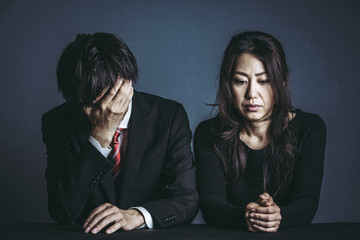 喧嘩をする男女