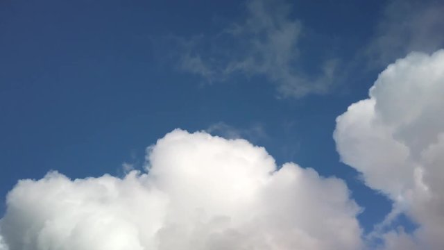 Motion clouds in blue sky rolling, Towering Cumulus Cloud