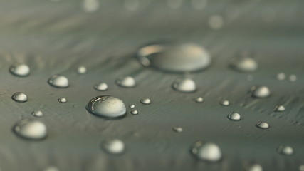 figure from the highlighted water drops