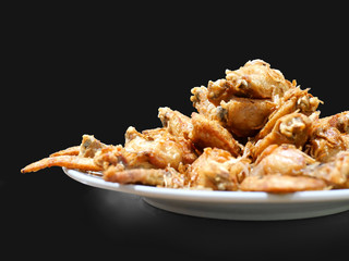 Fried chicken with garlic and pepper wings [black]