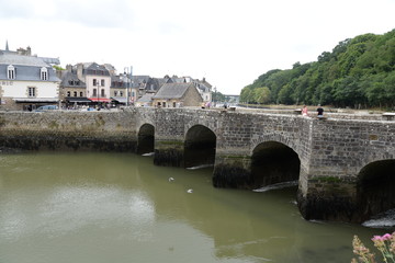 Brücke in Saint Goustan, Bretagne