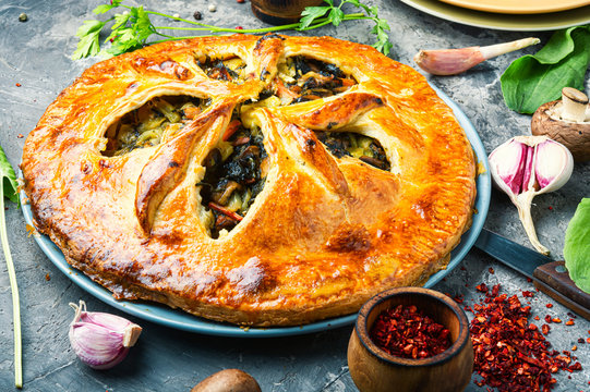 Vegetable Pie With Mushrooms