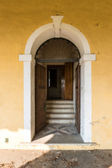 Urban exploration / Abandoned villa