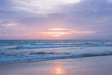 Fototapeta na wymiar Sunset twilight sea