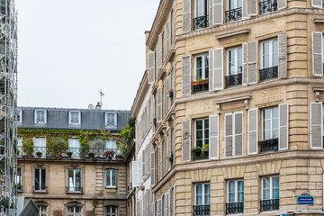 Fototapeta na wymiar PARIS, FRANCE - APRIL 7, 2019: Antique building view in Paris city, France.