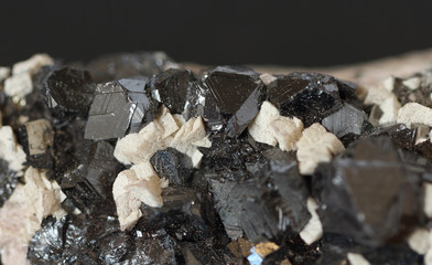 Raw natural mineral,calcite and marmatit