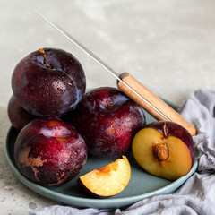Ripe, juicy plums
