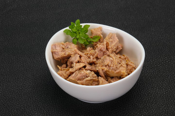 Canned tuna fish in the bowl