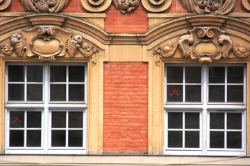 Fototapeta na wymiar belles fenêtres à Lille