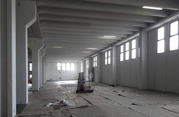 Stabilimento industriale in costruzione