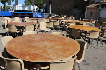 tables dans la rue