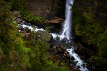 Naklejka premium beautiful natural landscapes of waterfalls with clean and pure waters