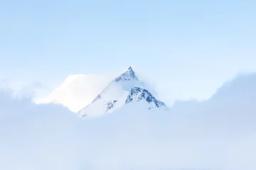 Schapenvacht deken met patroon Gasherbrum K2 bergtop, op een na hoogste berg ter wereld, K2 trektocht, Pakistan, Azië