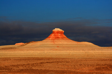 Kazakhstan. Ustyurt Plateau. Chinks.