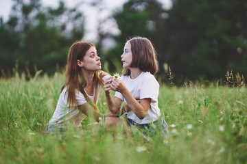 Fototapeta premium mother and daughter in the park