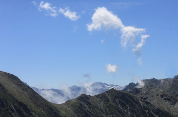 Fototapeta premium mountain range in Italy in Summer with clouds and rocks