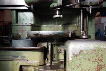 Mechanical industry old machinery lathe