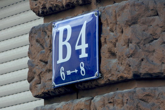 Quadrate Mannheim Stra&szlig;enschild