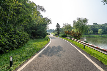 Fototapeta na wymiar highway with park