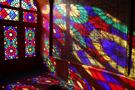 Farbenspiel, Nasir al Molk-Moschee, Shiraz, Iran