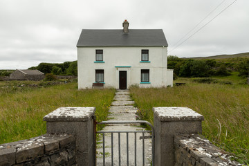 houses on the Aran island of Inishmoor