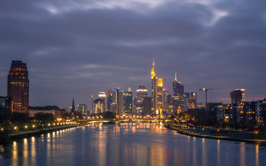 Naklejka na ściany i meble Frankfurt Skyline
