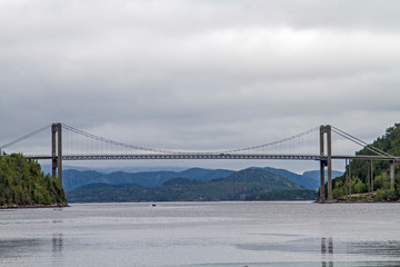 Brücke über den Namsfjord