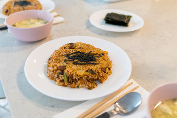 Kimchi fried rice, Korean food