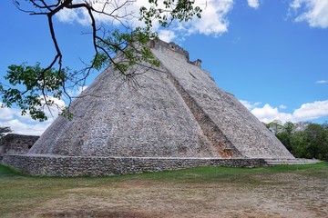 Uxmal | Maya Stätte in Mexiko