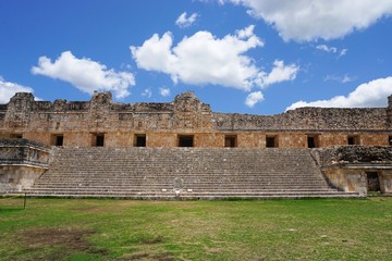 Uxmal - Maya Stätte in Mexiko