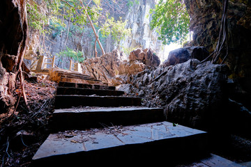 Hidden path. An stone staircase leading to the observation platform.
