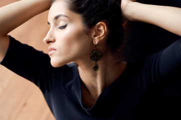 Fototapeta premium portrait of beautiful girl with perfect skin looking at camera