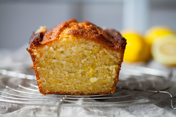 Lemon cake