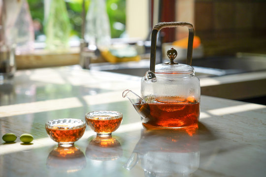 Glass tea set