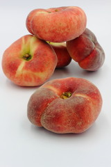flat peaches