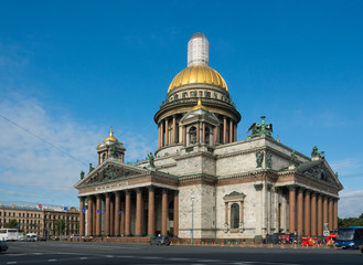 Fototapeta na wymiar Saint Isaac's Cathedral, Saint Petersburg, Russia