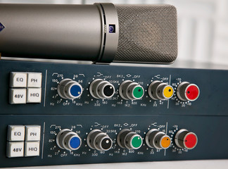 Vintage Microphone Preamp and Microphone