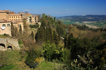 Fototapeta na wymiar View of the hills from the city of Volterra, Italy