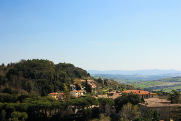 Fototapeta na wymiar Hills and valleys in Tuscany, Italy