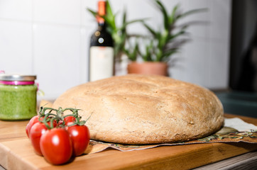 Traditionelles Brot zur Einweihung.