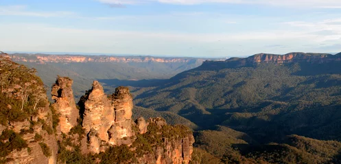 Photo sur Plexiglas Trois sœurs vue sur les trois soeurs, montagnes bleues, Australie