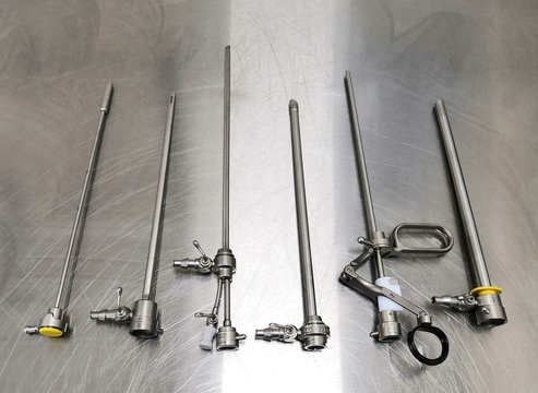 DIAGNOSTIC AND OPERATIVE HYSTEROSCOPY SET
