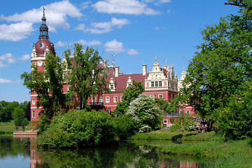 Obraz premium Pueckler Park, Castle Muskau, Prince Pueckler, Pueckler, Park, Bad Muskau, Saxony, Germany, Europe