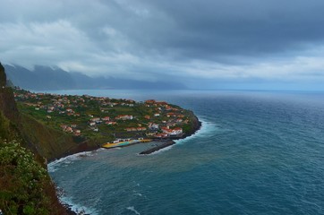 Fototapeta premium Atlantic Ocean and the picturesque coast of Madeira Islands in Portugal