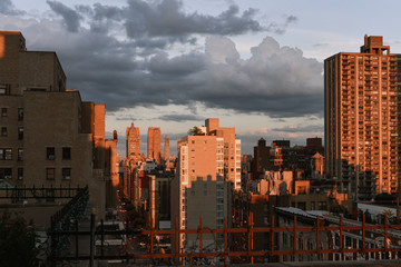 Naklejka premium NYC Upper Wesr Side magic hour
