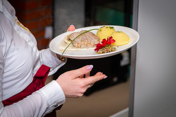 Posiłki i dania w restauracji