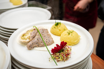 Posiłki i dania w restauracji