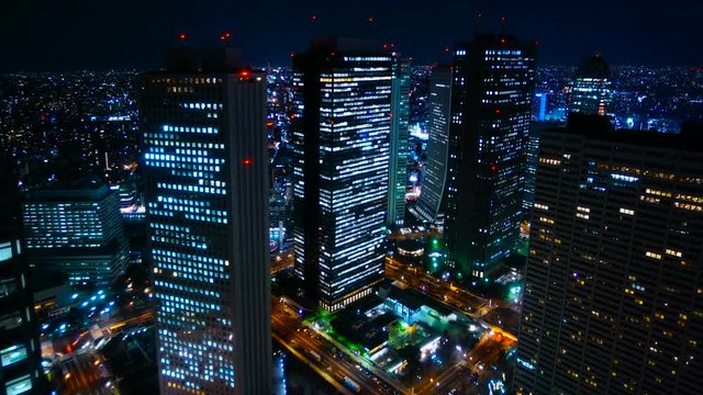 東京夜景　タイムラプス　大都会摩天楼のビル群を見下ろす